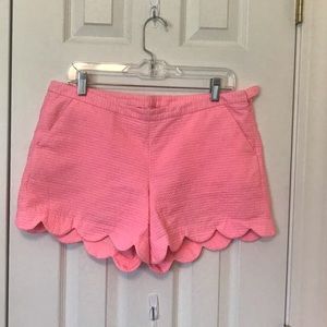GUC Lilly Pulitzer Magnolia Shorts 8 Guava Melon